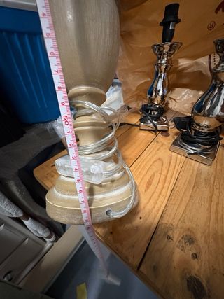 Lámpara de mesa madera y pantalla textil