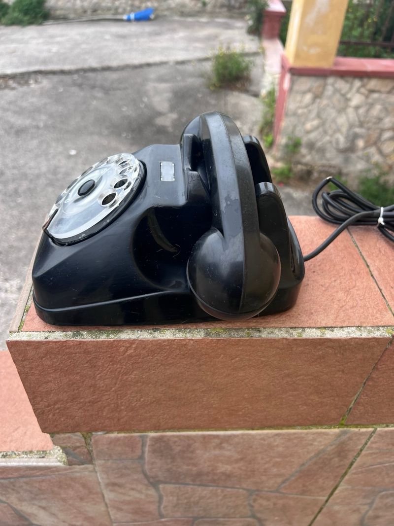 Teléfono vintage con rueda negro afbeelding 2