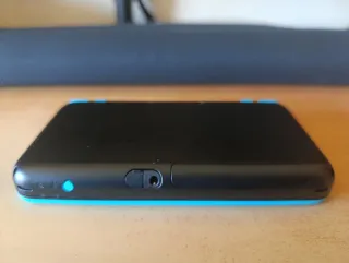 Nintendo 2DS XL + Pokémon Ultraluna