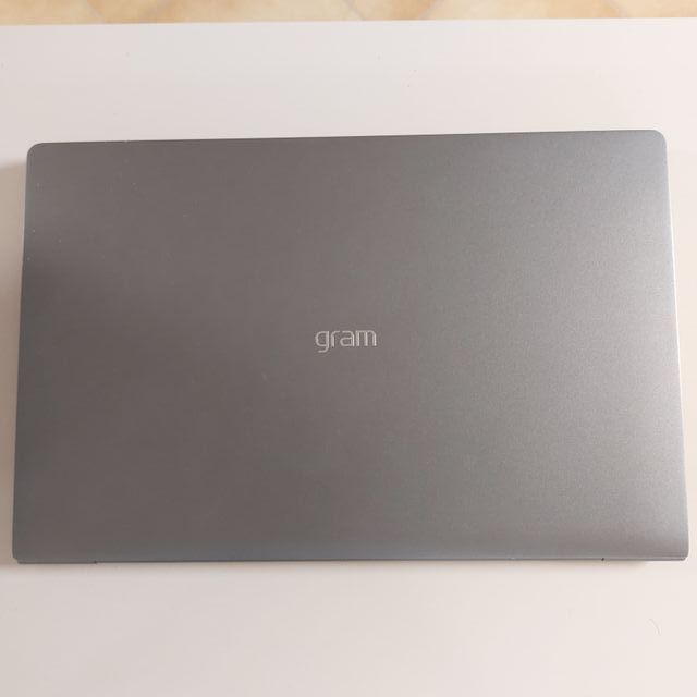 Portátil LG Gram para piezas