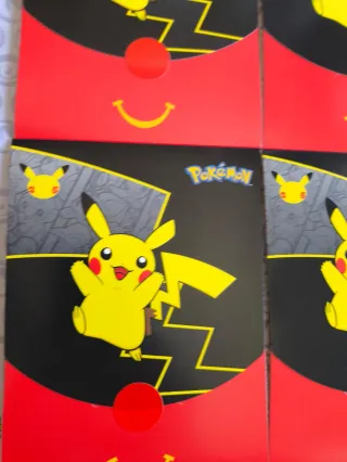 Sobre MacDonalds Pokemon 25 Aniversario