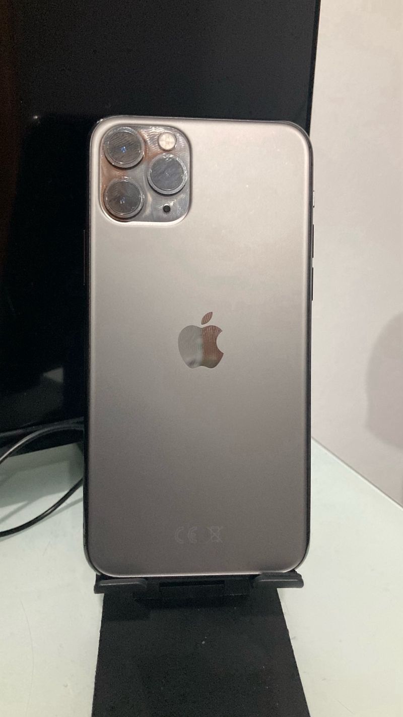 iPhone 11 Pro Space Gray afbeelding 2