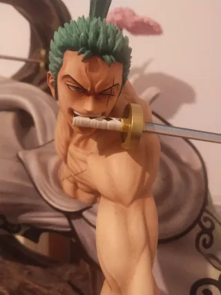 Figura Resina 1/4 Zoro