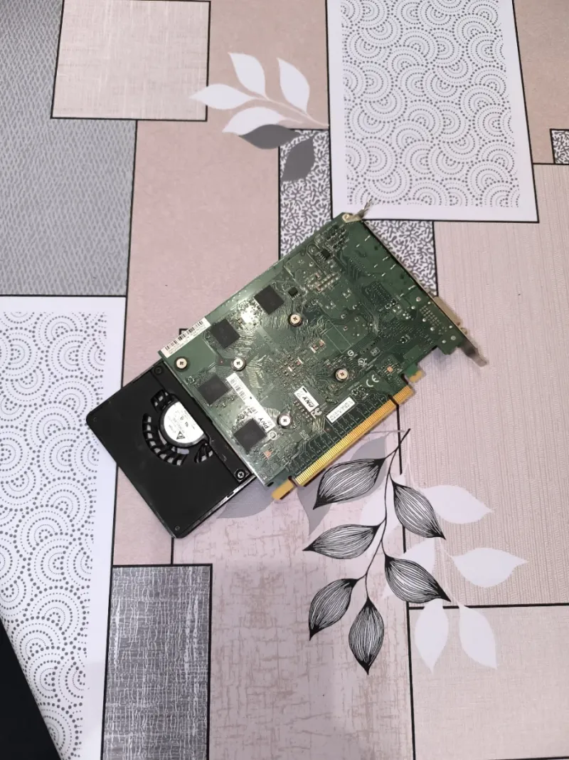 Tarjeta Gráfica Nvidia Quadro K2200 afbeelding 2
