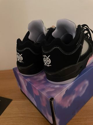 Jordan 5 Negro y Rosa