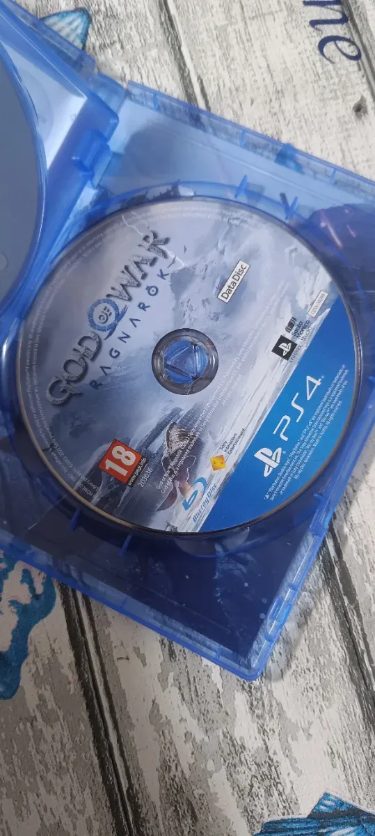 God of War Ragnarök PS4 – perfecto estado afbeelding 3