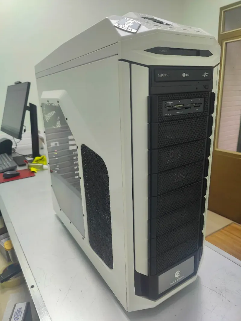 PC Windows 11 Pro i7 32GB RAM SSD 2TB afbeelding 2
