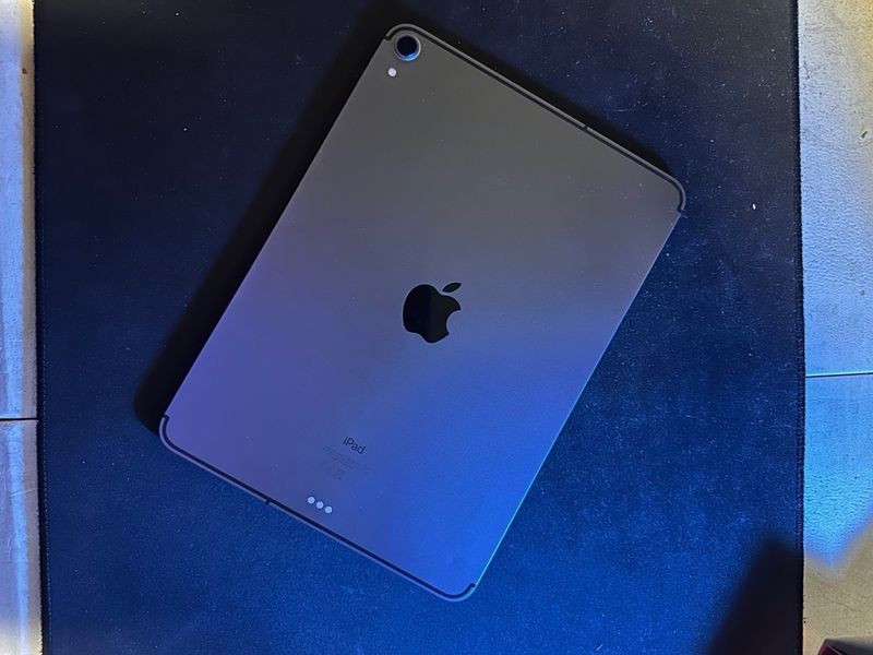 iPad Pro 11 128GB WiFi + Celular 2018 Gris Espacia afbeelding 3