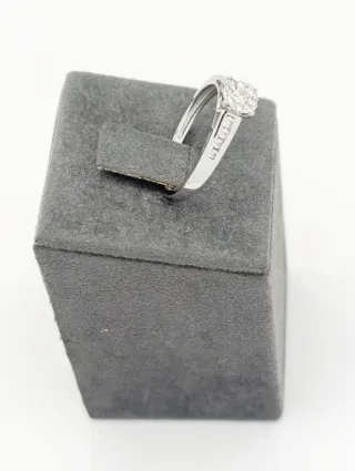 Anillo Roseton en Oro blanco de 18k