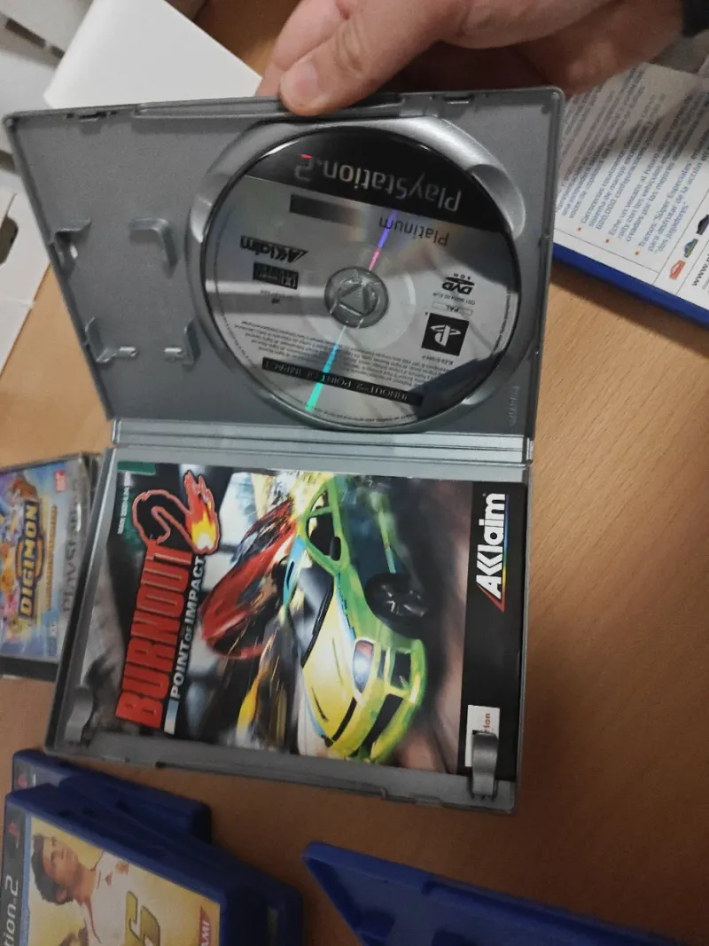 Lote 3 Juegos PS2: F1 2003, Burnout 2, WRC Extreme afbeelding 3