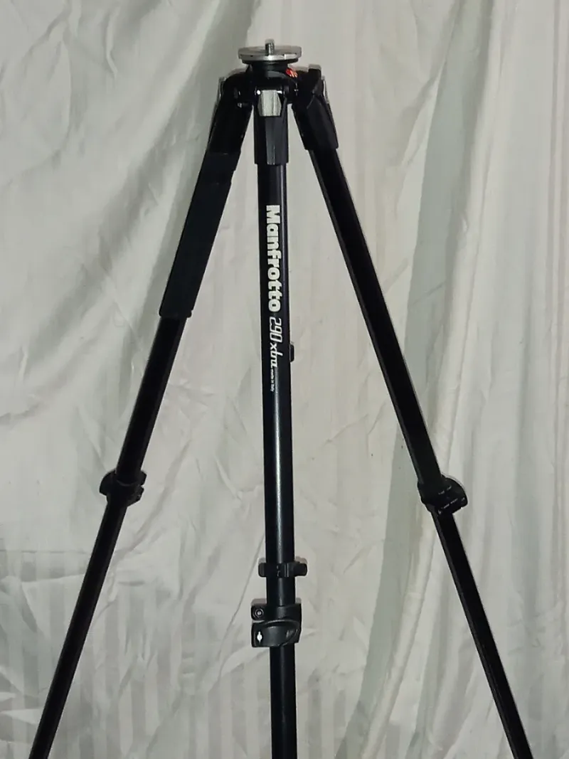 Trípode Manfrotto 290