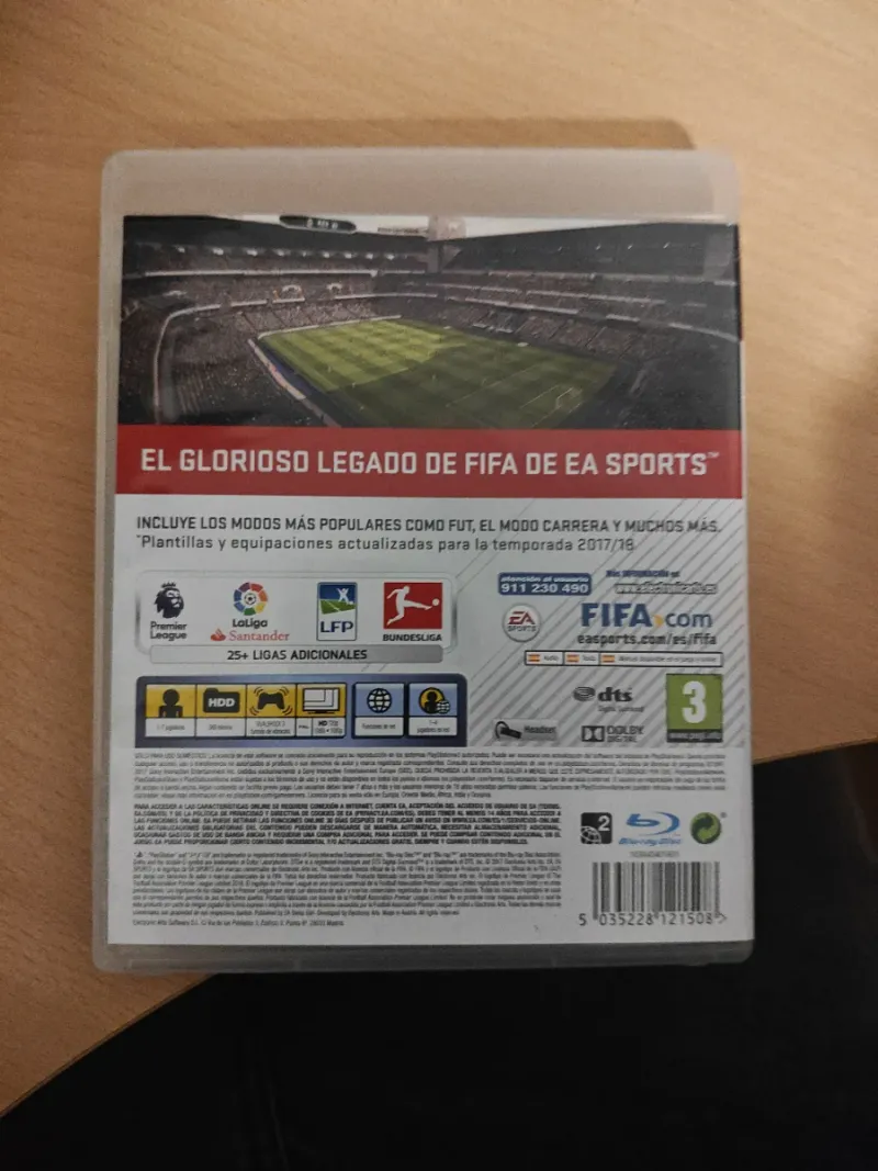 FIFA 18 Legacy Edition PS3 afbeelding 2