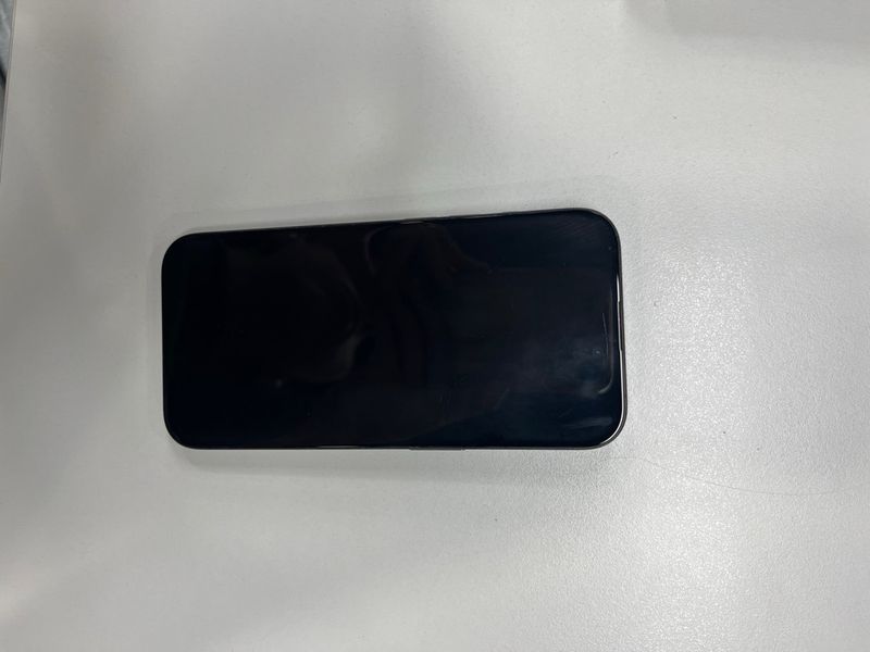 iPhone 15 Pro Space Gray afbeelding 4