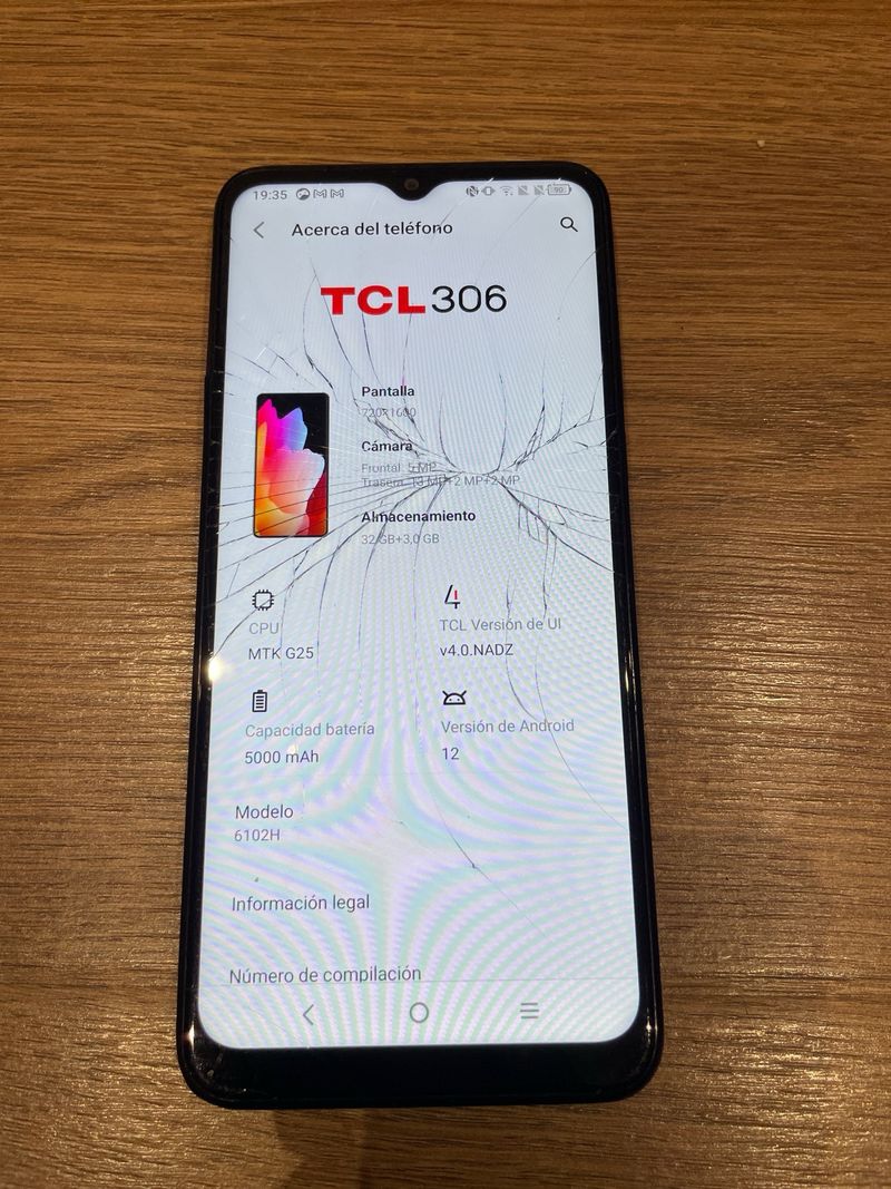 TCL 306 32GB Negro afbeelding 2