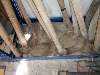 Lote de 60 Herramientas de mano (Con y Sin mango)