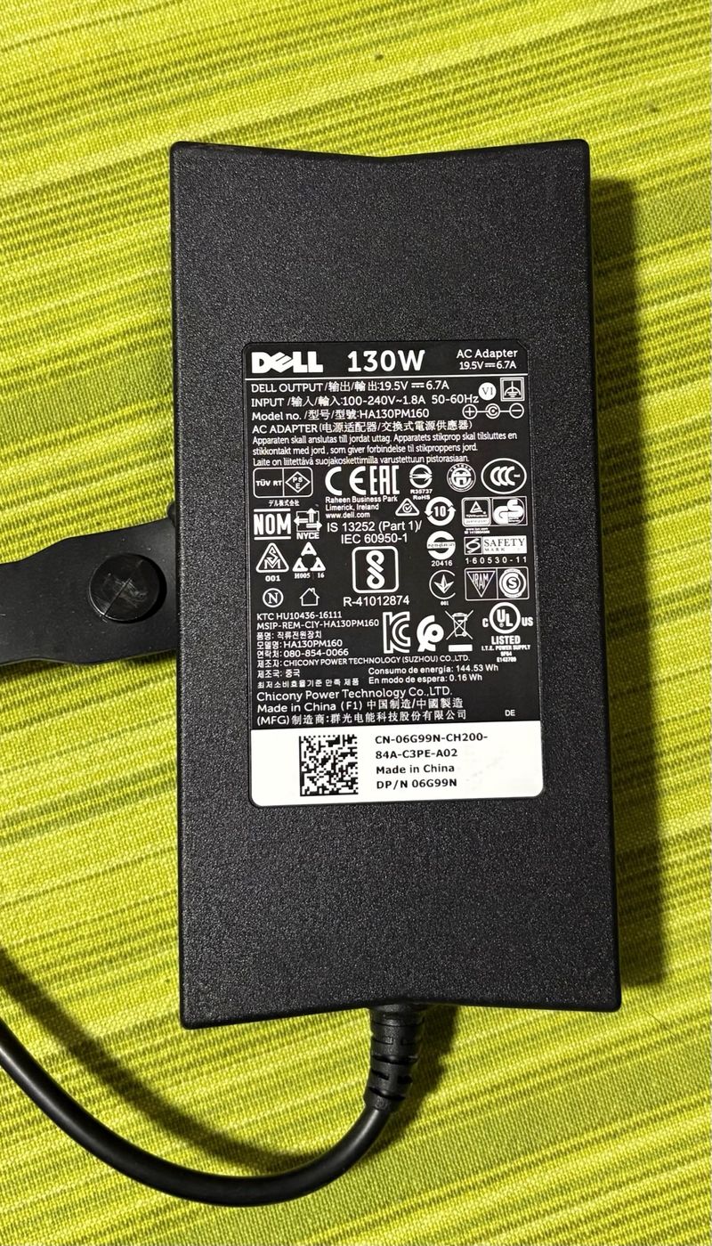 Cargador Dell 130W HA130PM160