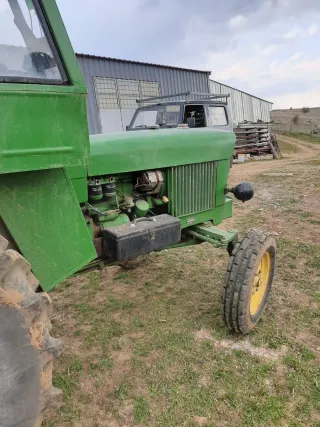 Tractor John Deere 1030