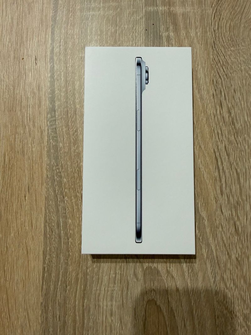 iPhone Air Azul Cielo 256GB