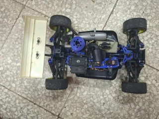Coche RC Gasolina + Caja Herramientas