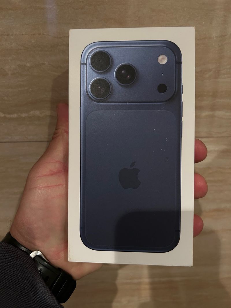 iPhone 17 Pro 256GB sin estrenar.Caja Cerrada