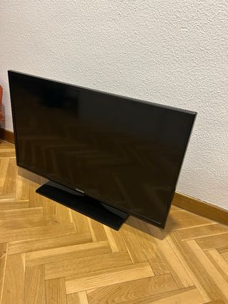 TV Samsung LED 32 HD UE32EH4003