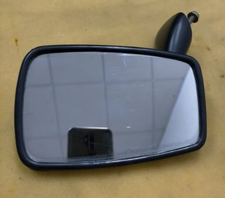 Espejo derecho Ford fiesta mk1