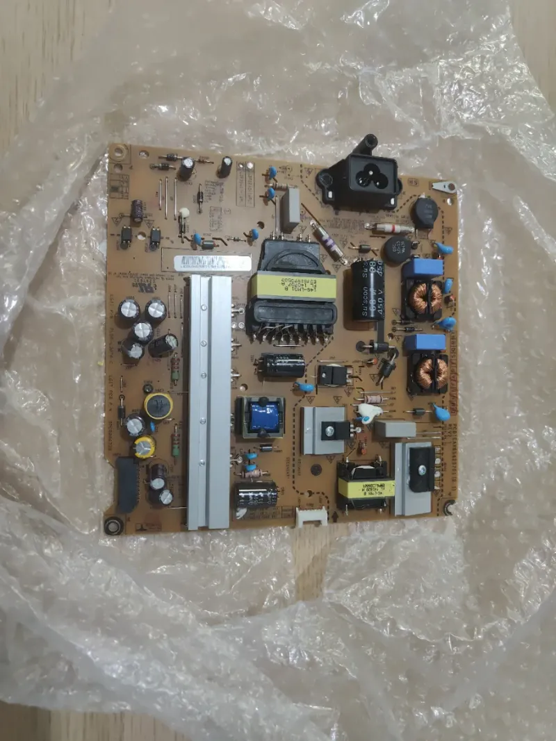Fuente de alimentación para TV LG EAX65423701