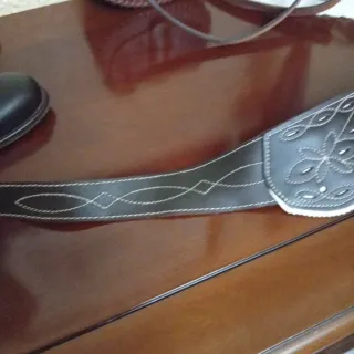 Cinturón de cuero repujado romerías  y trajes roci