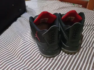 Zapatillas Jordan Talla 45 Negras Rojas