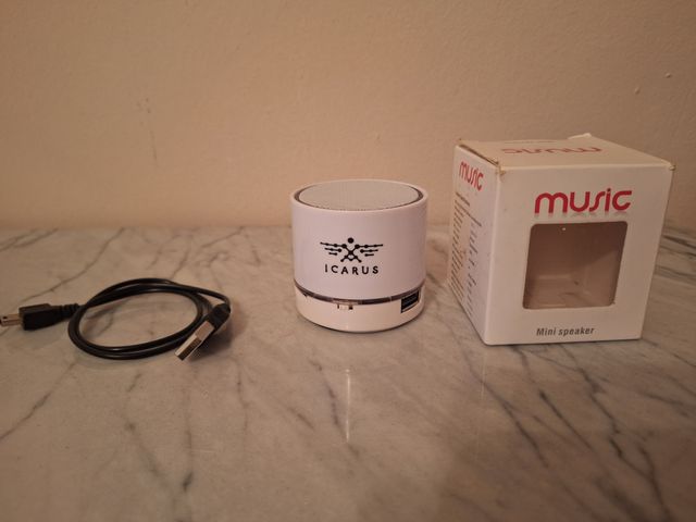 Mini altavoz Icarus