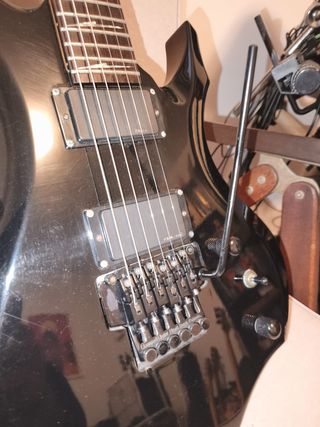 ESP LTD F-200 Guitarra Heavy Metal 2006