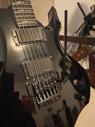 ESP LTD F-200 Guitarra Heavy Metal 2006