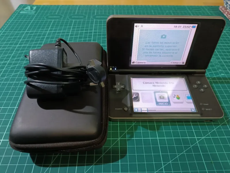Nintendo DS XL afbeelding 3