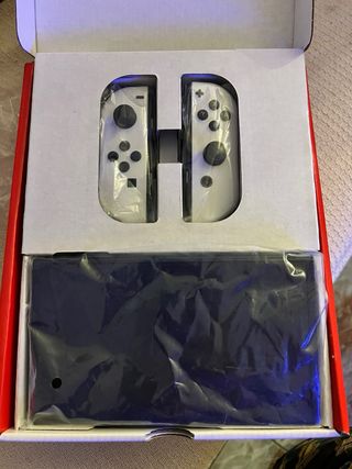Nintendo Switch OLED Blanca + Juegos