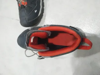 Botas Trekking Impermeables talla 35