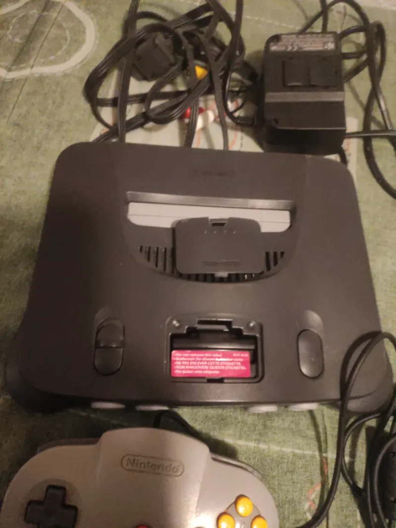 Consola Nintendo 64 Europa Completa afbeelding 2
