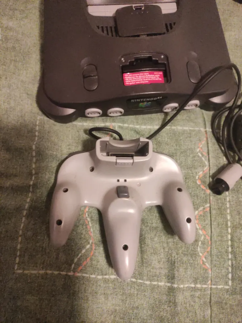 Consola Nintendo 64 Europa Completa afbeelding 4