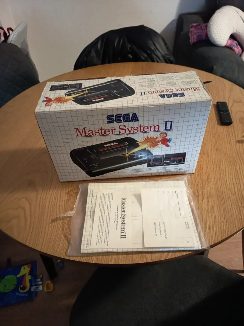 Sega Master System II Consola Negra (caja) afbeelding 2