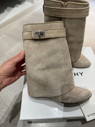 Stivali Givenchy Beige