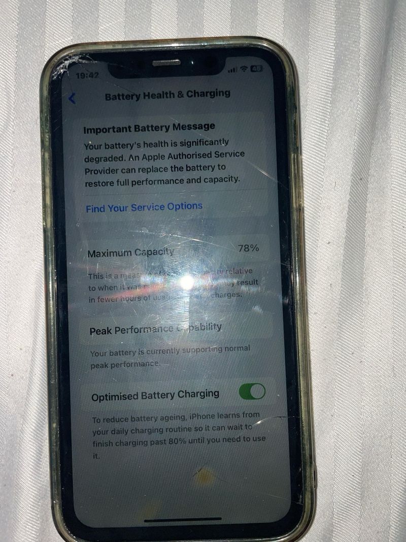 iPhone XR 64 GB Negro afbeelding 3