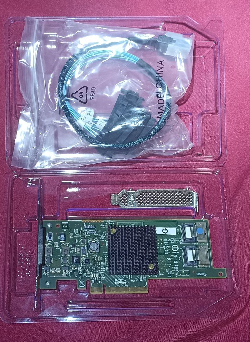 Controlador LSI 9205-8i SAS/SATA IT Mode + cable