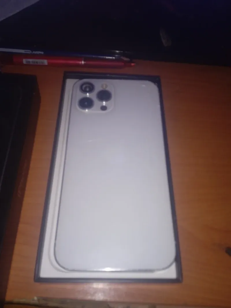 iPhone 12 Pro Max 128gb afbeelding 3