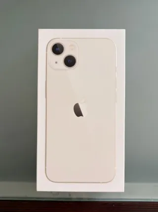 iPhone 13 Blanco + Fundas