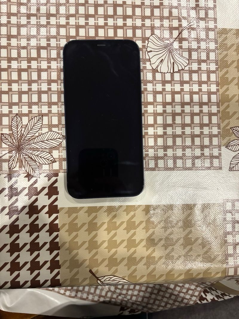 iPhone 12 128GB Negro - Salud Batería 100%