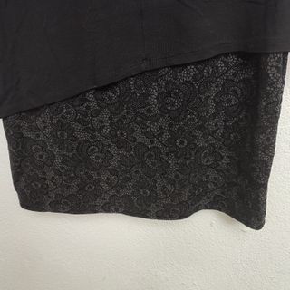 Vestido negro con detalle drapeado