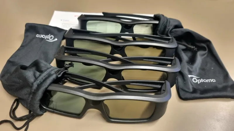Proyector Optoma Full HD 3D + pack 4 gafas 3D afbeelding 5