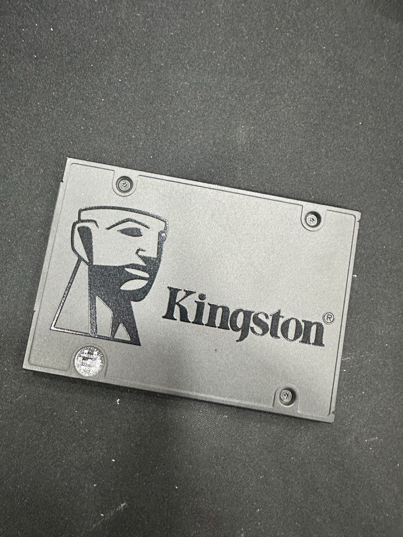 Disco Duro SSD 480gb Kingston sata