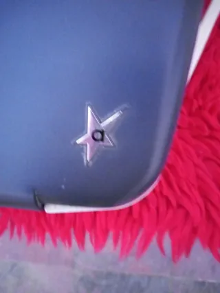 Máquina de escribir con estuche