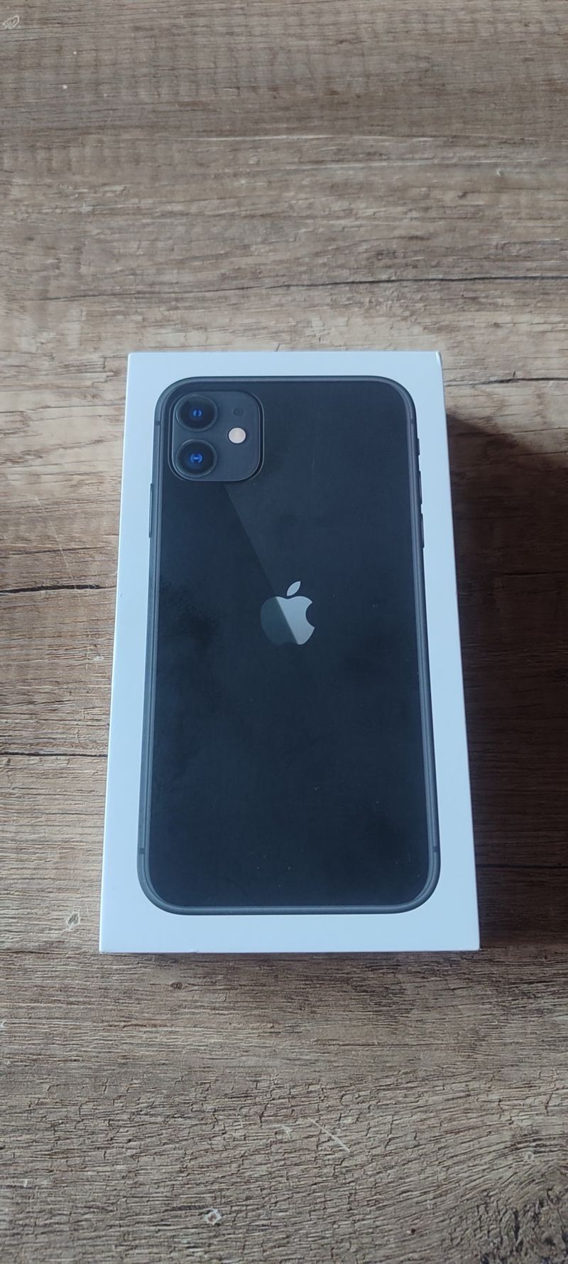 iPhone 11 128GB Negro + Cajas y Fundas