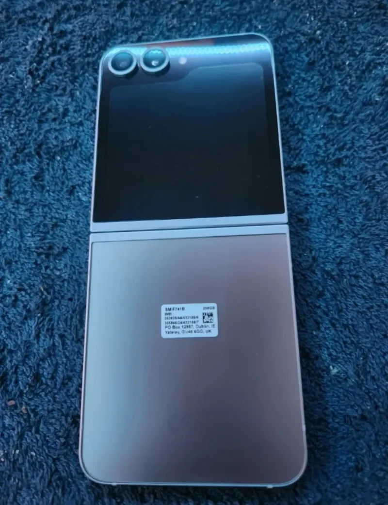 Samsung ZFLIP 6